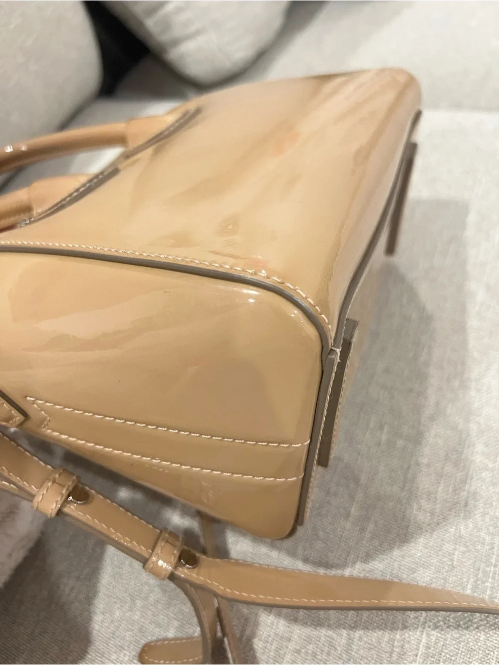Givenchy Antigona Mini Patent Leather Bag - Picture 12 of 13